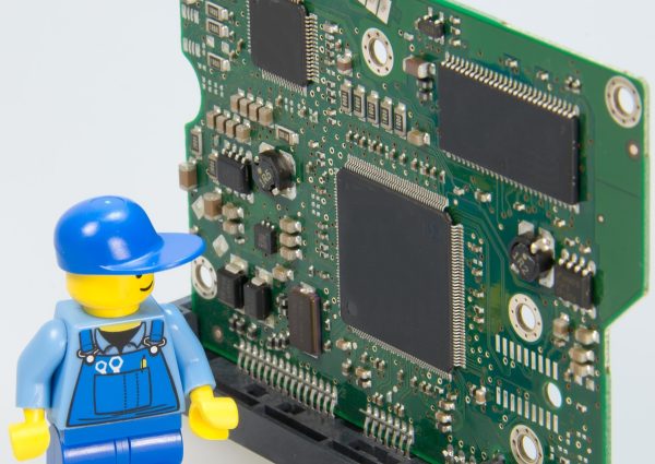 electrician, lego, repair-499799.jpg